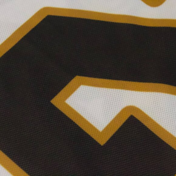NEW Men's Colorado Buffaloes Shedeur Sanders White Hockey Jersey Size Large - Picture 7 of 7